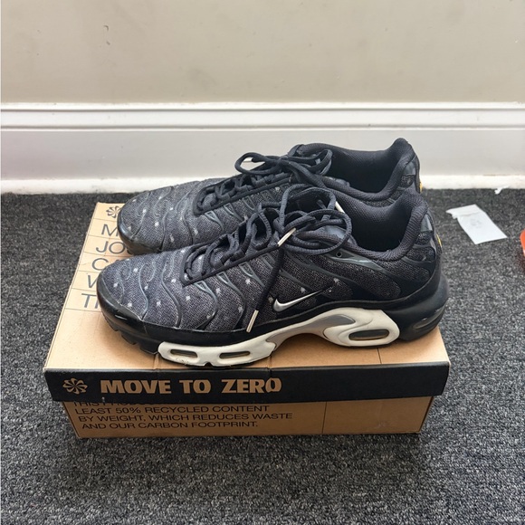 Nike Air Tn Men's Dark Gray Sneakers Size 11